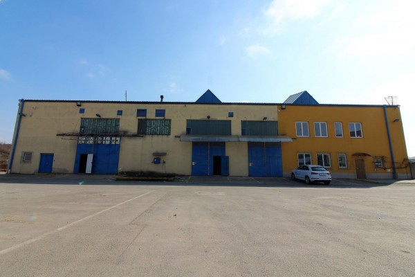 PRONAJATO, výrobní hala Brno Černovice