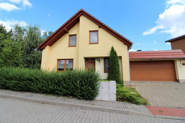 PRONAJATO, RD Želešice