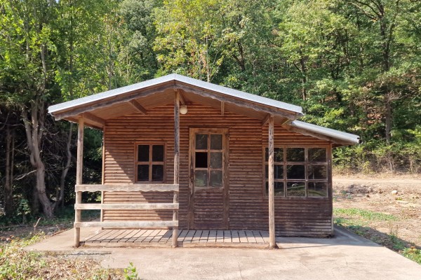 Prodej pozemku/zahrady (1038m2) v přírodním parku Údolí Bílého potoka, Veverská Bítýška.