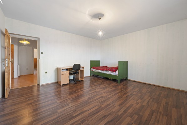 Prodej RD 5+KK (282m2) na pozemku o výměře 392m2 v obci Dolní Loučky