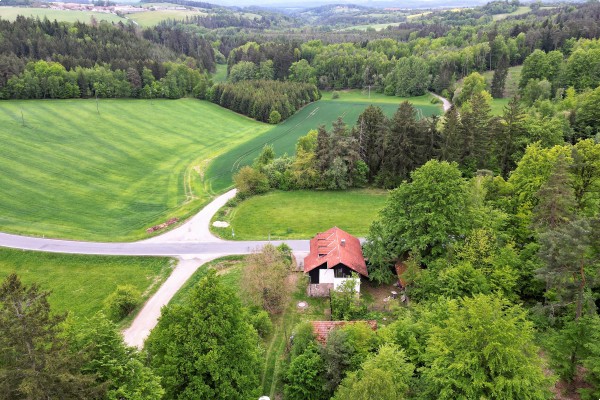Prodej RD 4+1 (170m2) na pozemku o výměře 979m2 v obci Střítež na Vysočině.