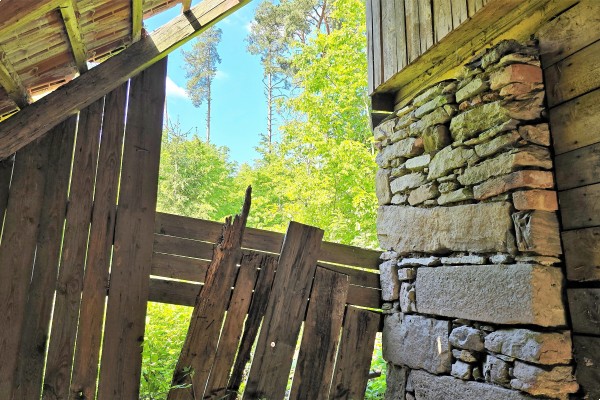 Prodej RD 4+1 (170m2) na pozemku o výměře 979m2 v obci Střítež na Vysočině.