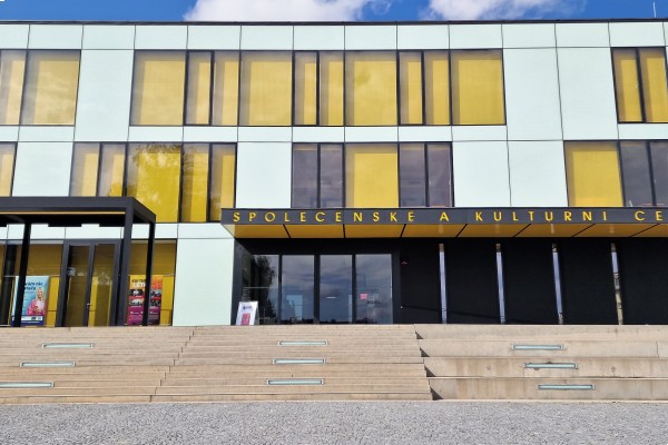 Pronájem bytu 2+KK (47m2) se dvěma lodžiemi, Kuřim, Wolkerova 947