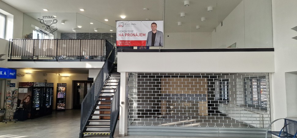 Pronájem obchodních prostor 60m2, Kuřim, Nádraží