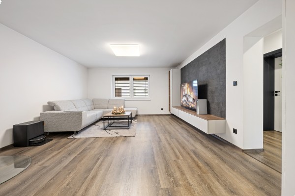 Prodej RD 4+1 (123m2), Celková výměra pozemku(1080m2), Novosedly č.p.61