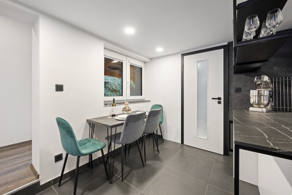 Prodej RD 4+1 (123m2), Celková výměra pozemku(1080m2), Novosedly č.p.61