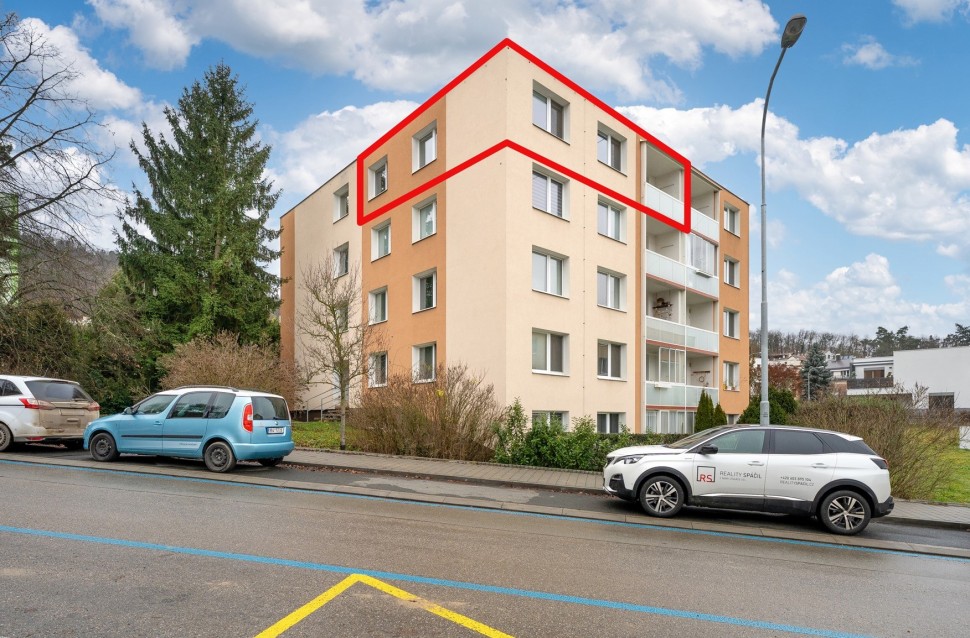 Prodej bytu 3+1 (86m2), Brno, Jundrov, Šeříková 34