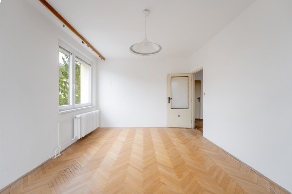 Prodej bytu 3+1 (86m2), Brno, Jundrov, Šeříková 34