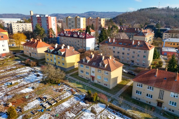 Byt 2+1 (52m2) + 2 sklepy (18,3m2) tzn. 70m2, Jungmannova 911, Kuřim