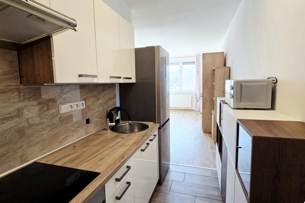 Pronájem bytu 1+KK (39m2), Kuřim, Na Loučkách 1221.