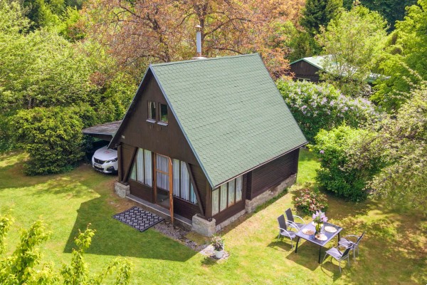 Prodej chaty (35m2) na pozemku 486m2, Hostěnice - Lhotky 126