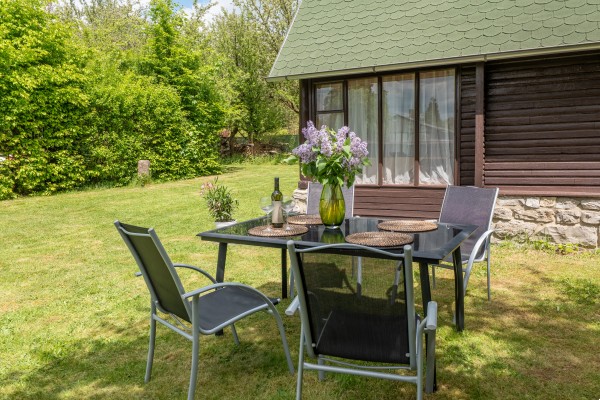 Prodej chaty (35m2) na pozemku 486m2, Hostěnice - Lhotky 126