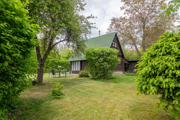 Prodej chaty (35m2) na pozemku 486m2, Hostěnice - Lhotky 126