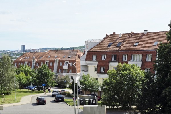 Pronájem bytu 1+1 (45m2) s lodžií, Brno – Řečkovice, ul. Renčova 17