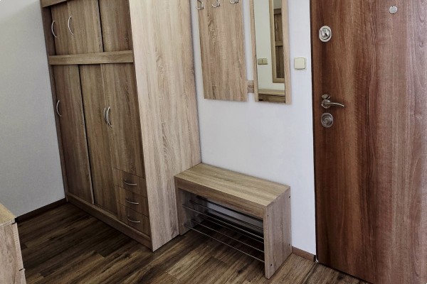Pronájem bytu 1+1 (45m2) s lodžií, Brno – Řečkovice, ul. Renčova 17