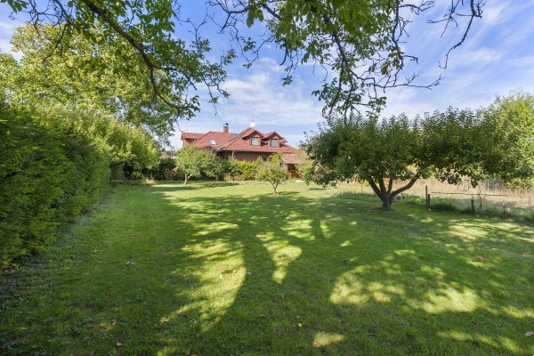 Prodej RD 4+1 (206m2) na pozemku o výměře 1.287m2, Vícov 150