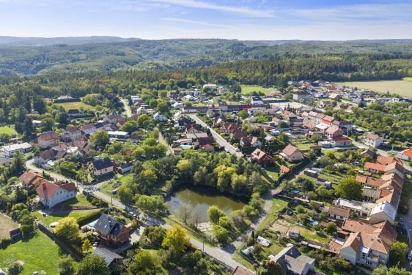 Prodej RD 4+1 (206m2) na pozemku o výměře 1.287m2, Vícov 150